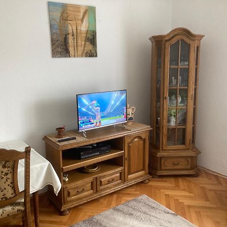 Guest House Konak Kod Danke تريبينيي المظهر الخارجي الصورة