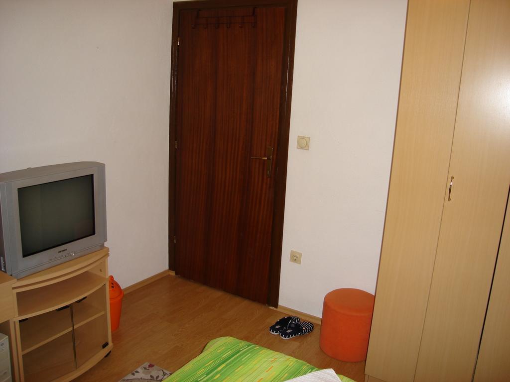 Guest House Konak Kod Danke تريبينيي المظهر الخارجي الصورة