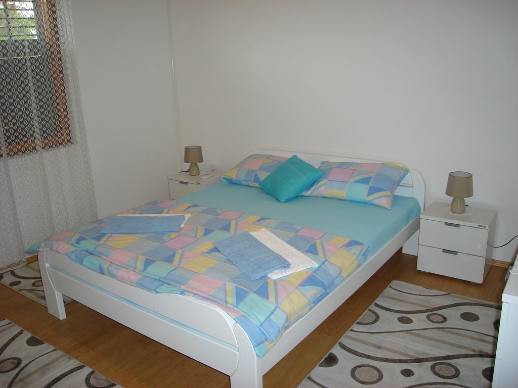 Guest House Konak Kod Danke تريبينيي المظهر الخارجي الصورة