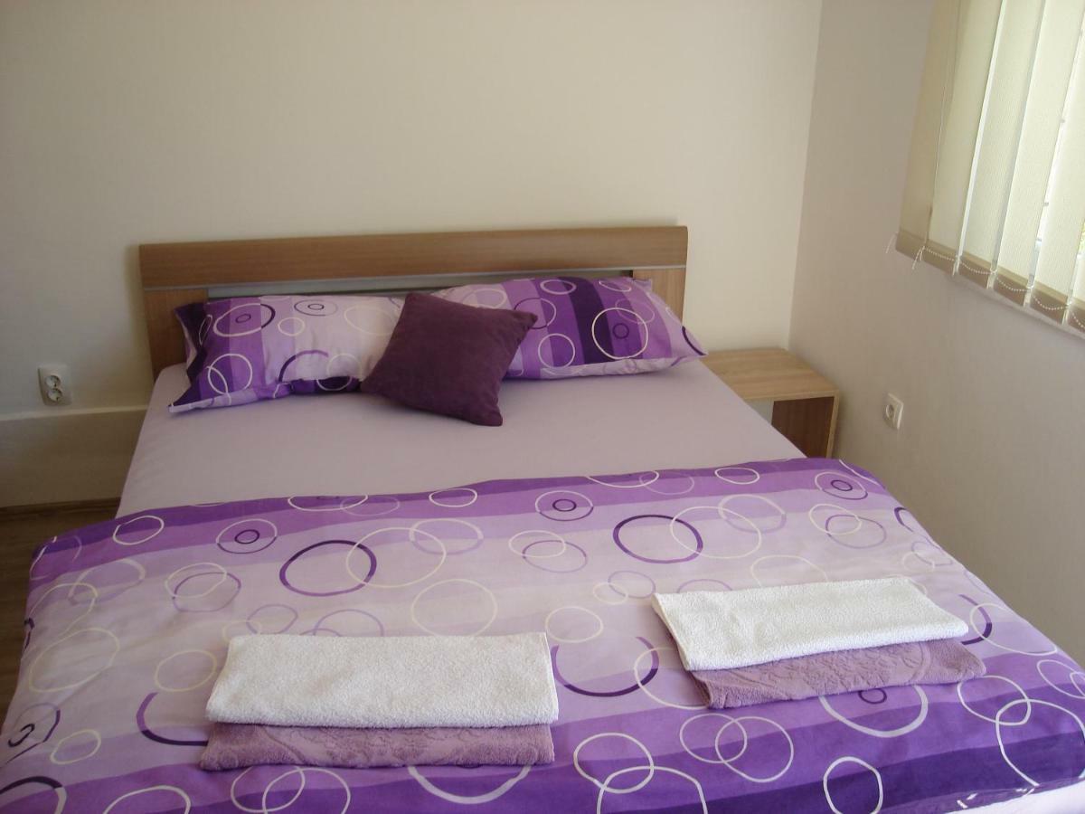 Guest House Konak Kod Danke تريبينيي المظهر الخارجي الصورة